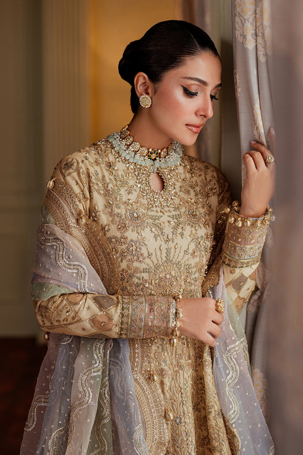 Baroque - Embroidered Net Ch13-06 Stitched