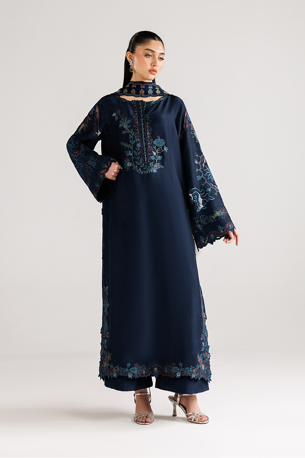 Iznik - Ue-654 Ramen Silk