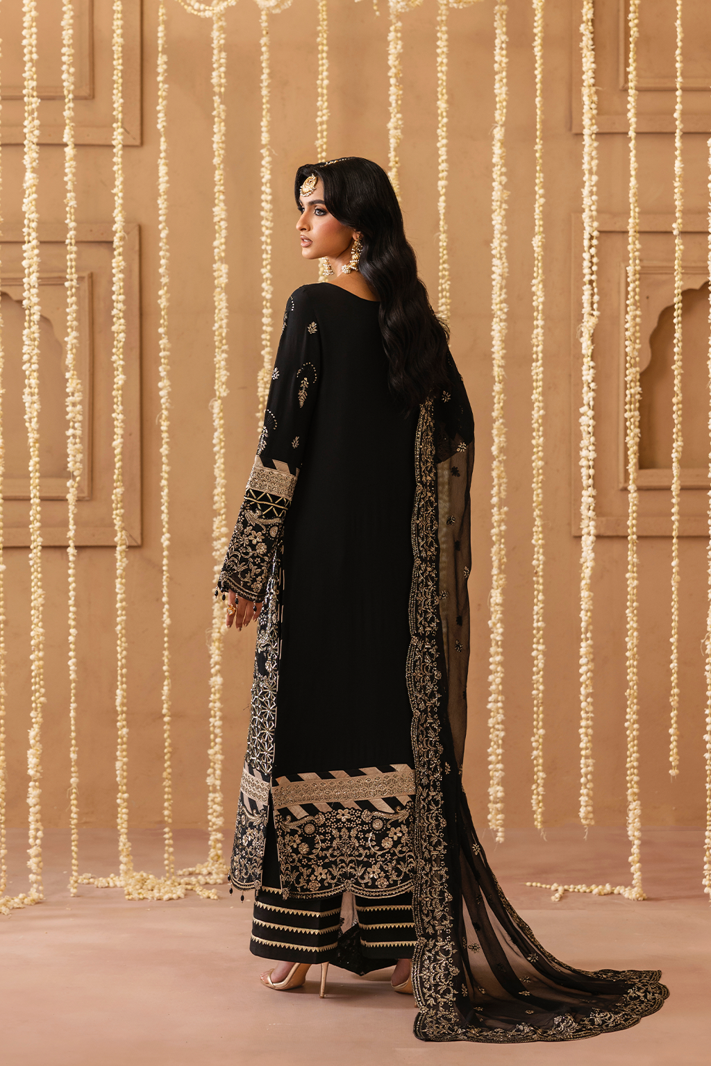 Emaan Adeel - Sahar