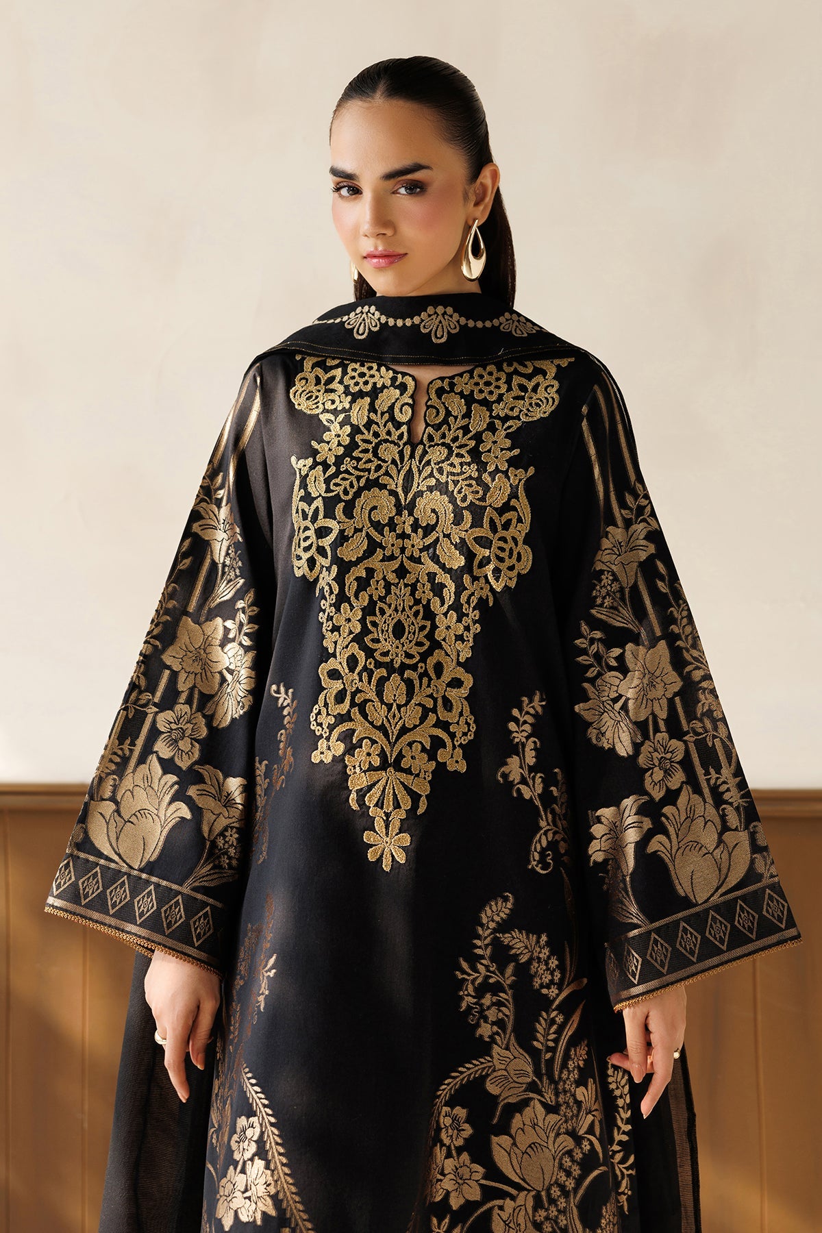 Baroque - Embroidered Jacquard UF-4501