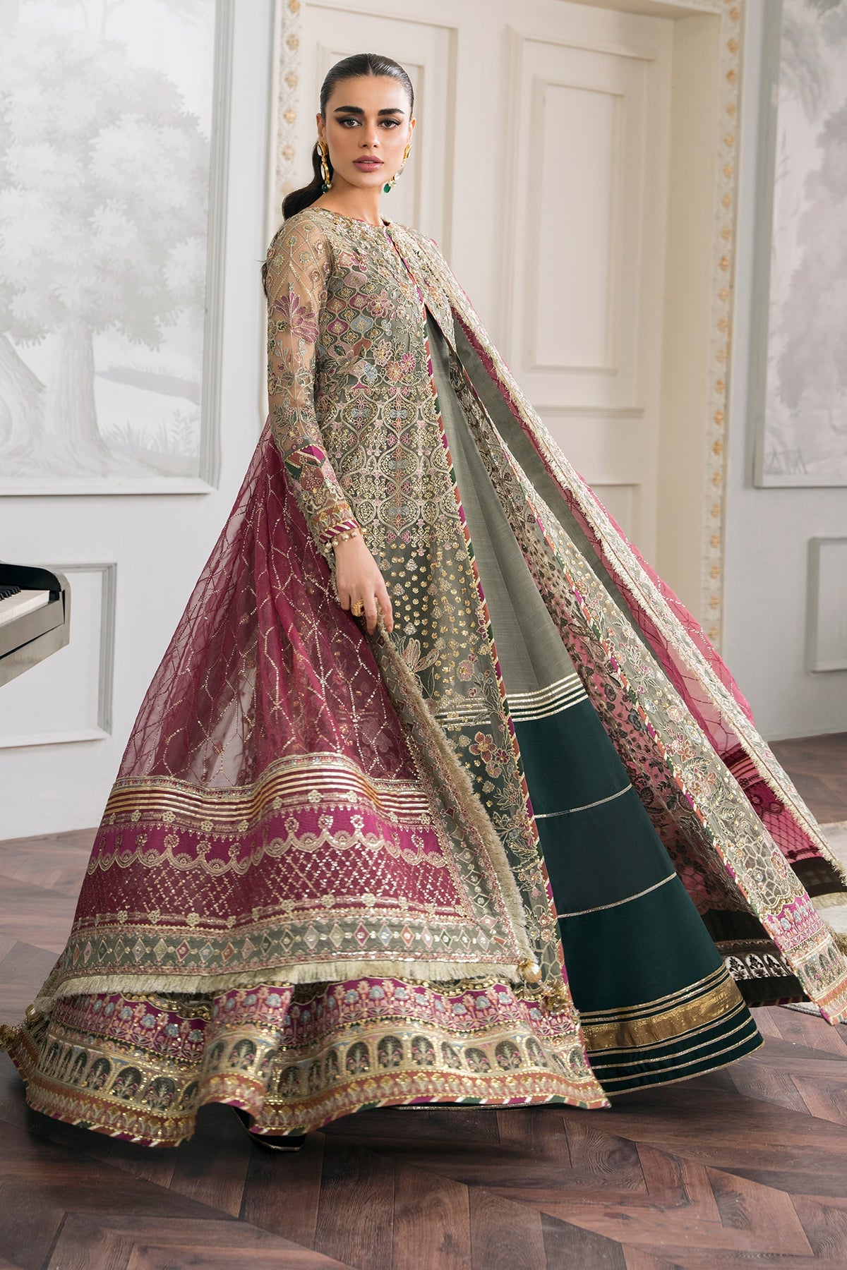 Baroque - Embroidered Net Ch12-02 Stitched