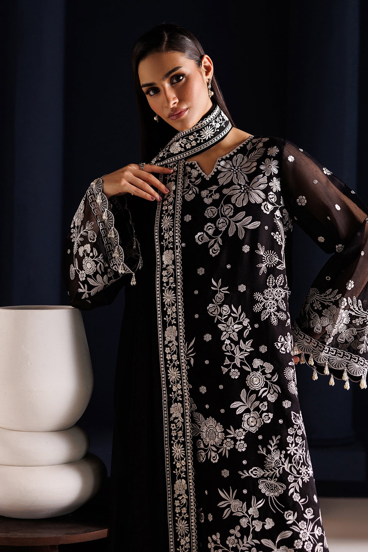 Baroque - Embroidered Cotton Net UF-4441