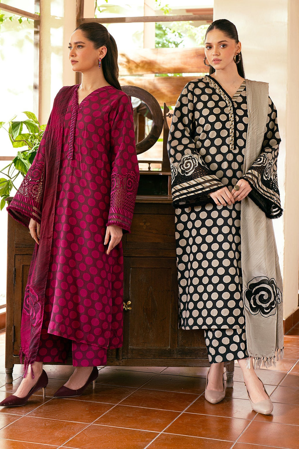 Baroque - Embroidered Viscose SF-763