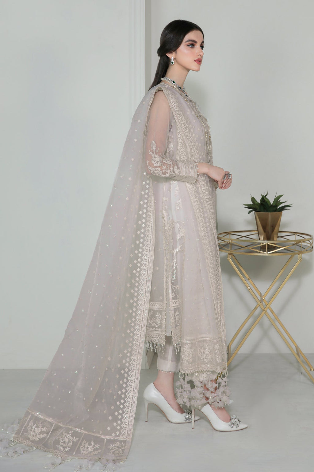 Baroque - Embroidered Organza SF-186