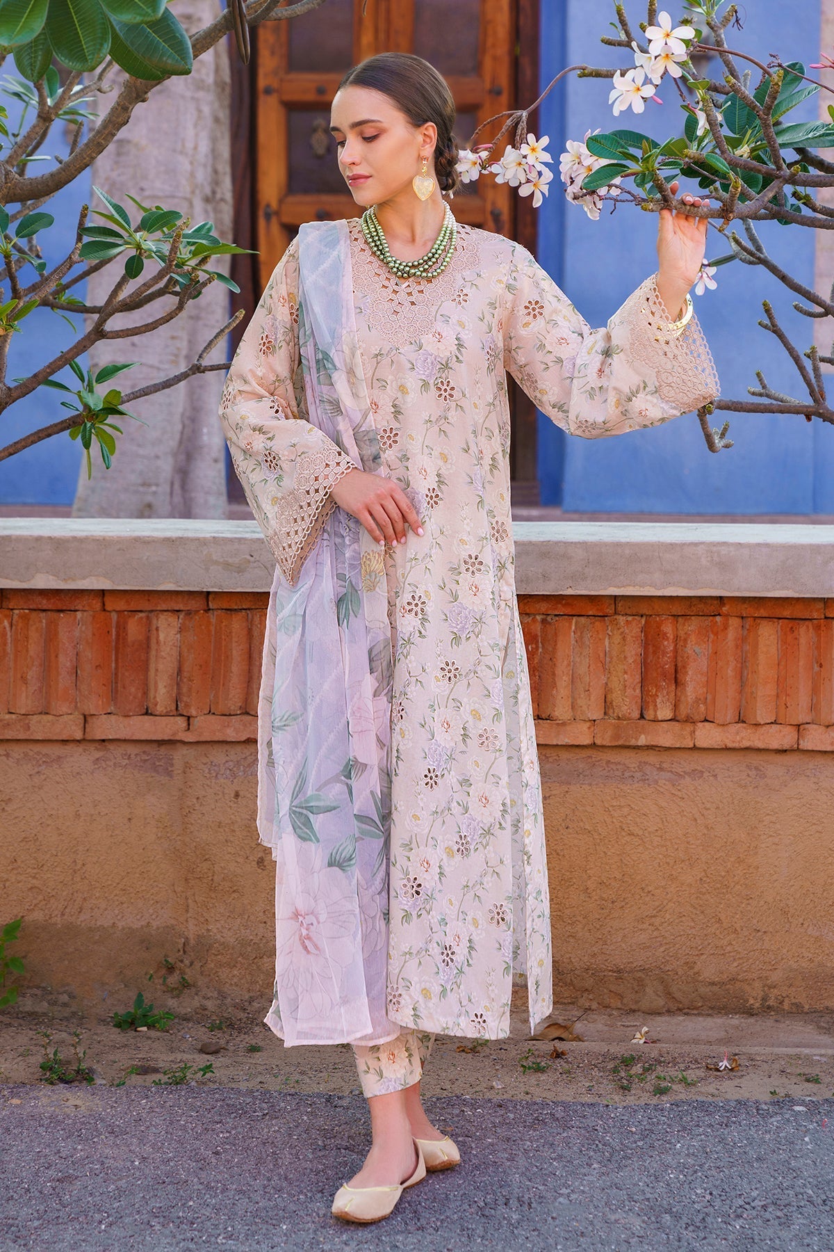 Baroque - Embroidered PRinted Lawn SF-591