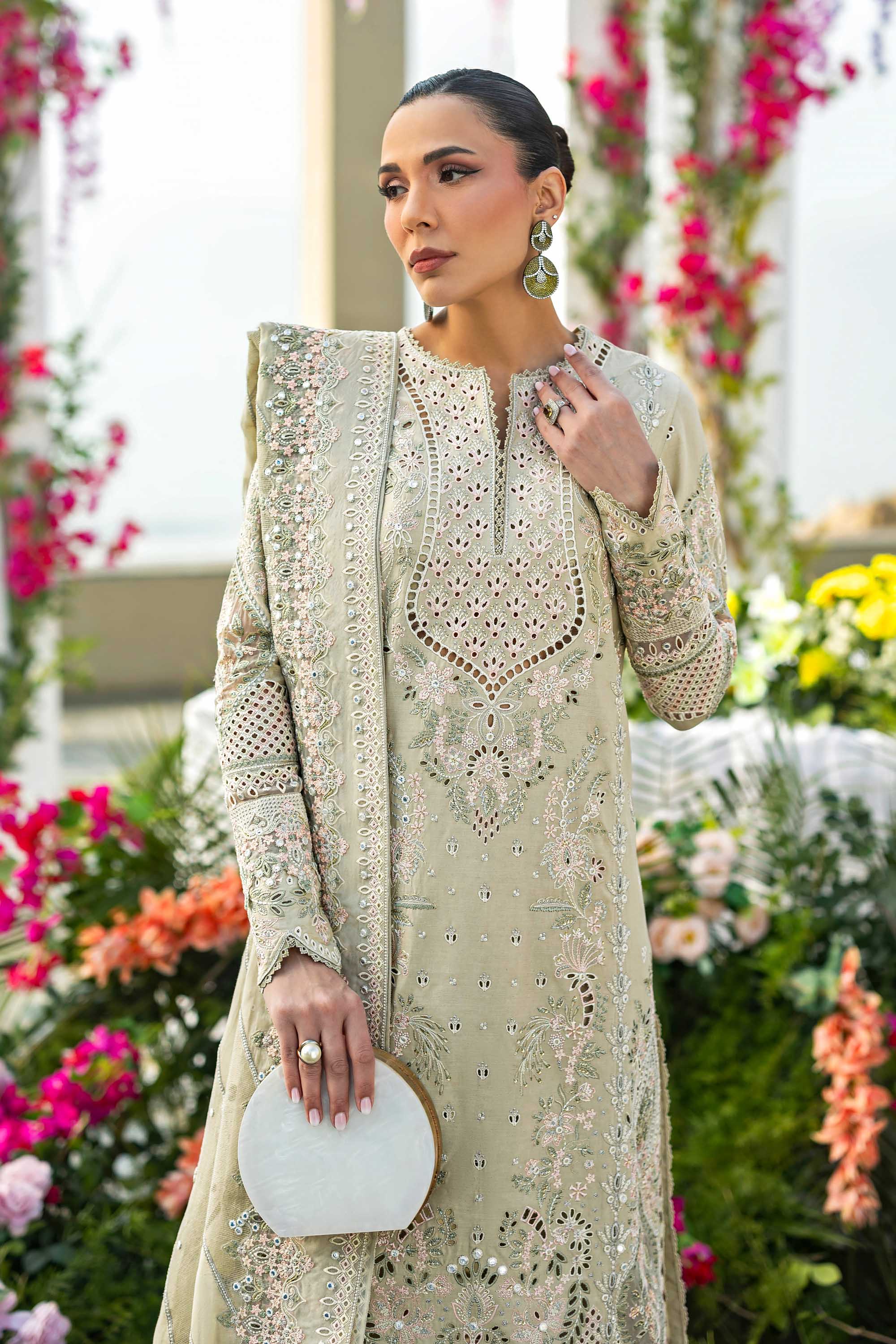 Akbar Aslam - Elarin