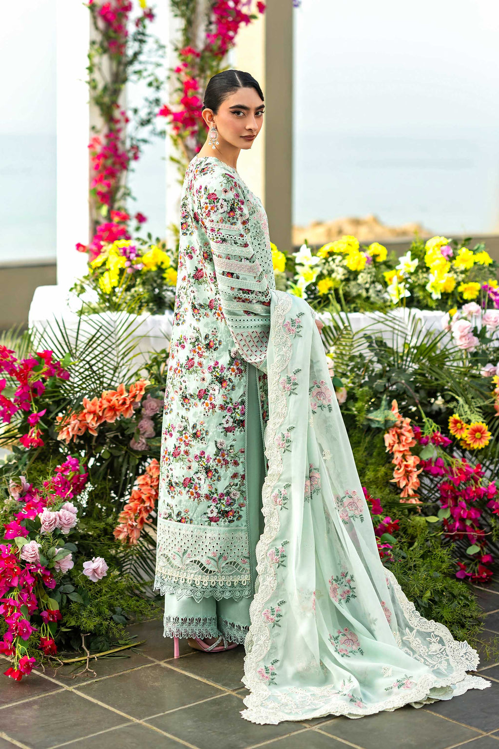 Akbar Aslam - Merlina