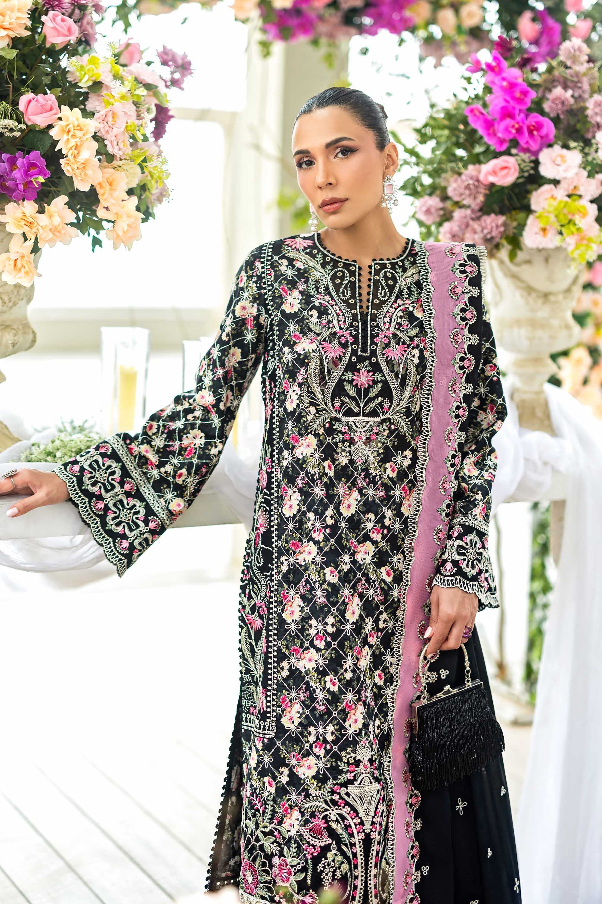 Akbar Aslam - Midnora