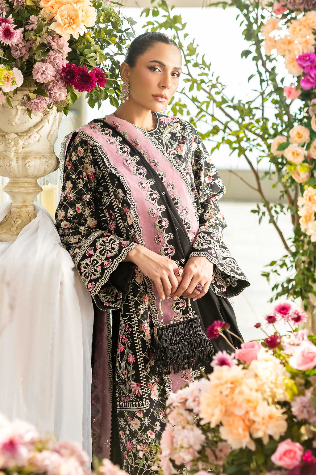 Akbar Aslam - Midnora