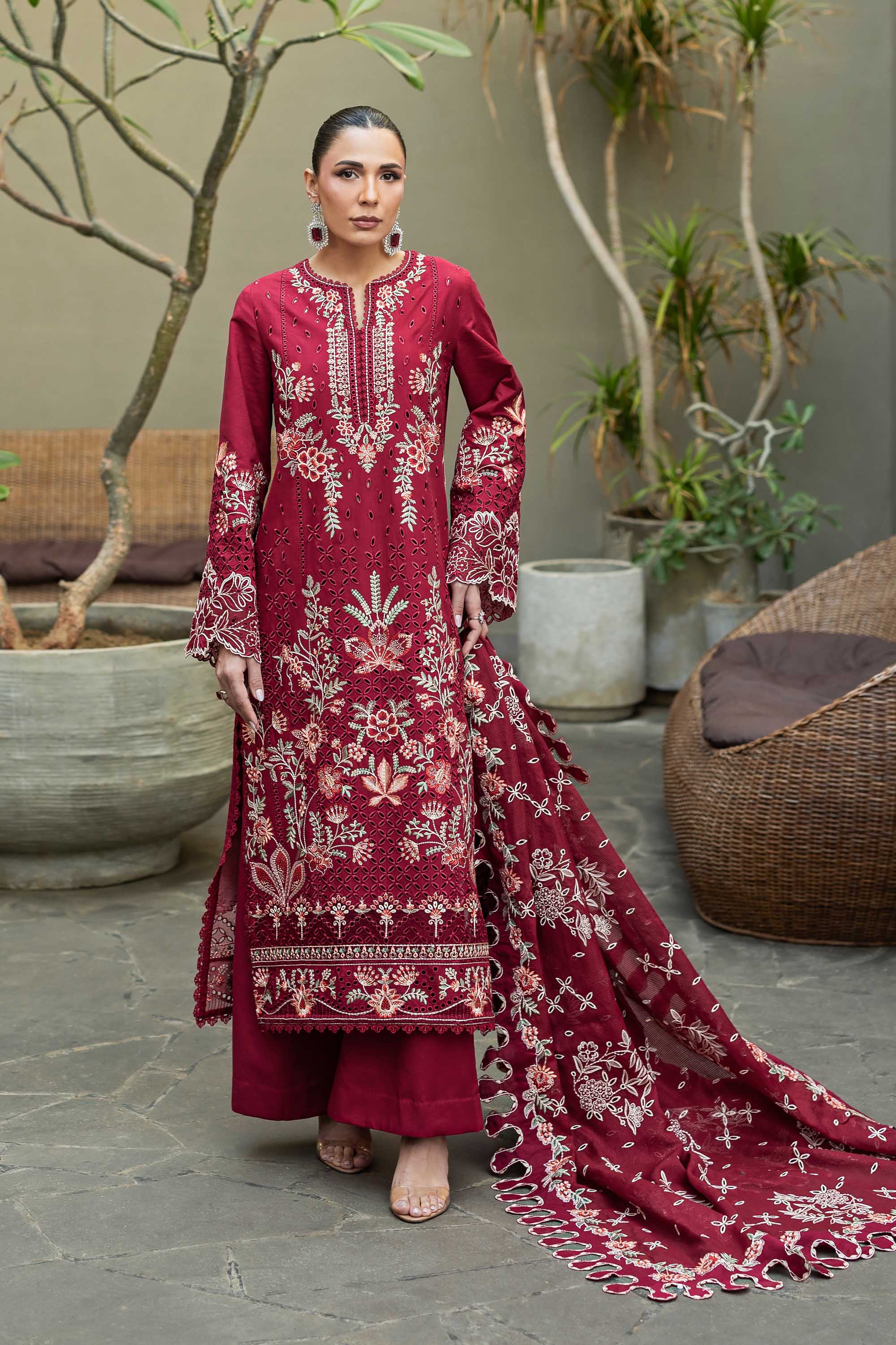 Akbar Aslam - Maryvn