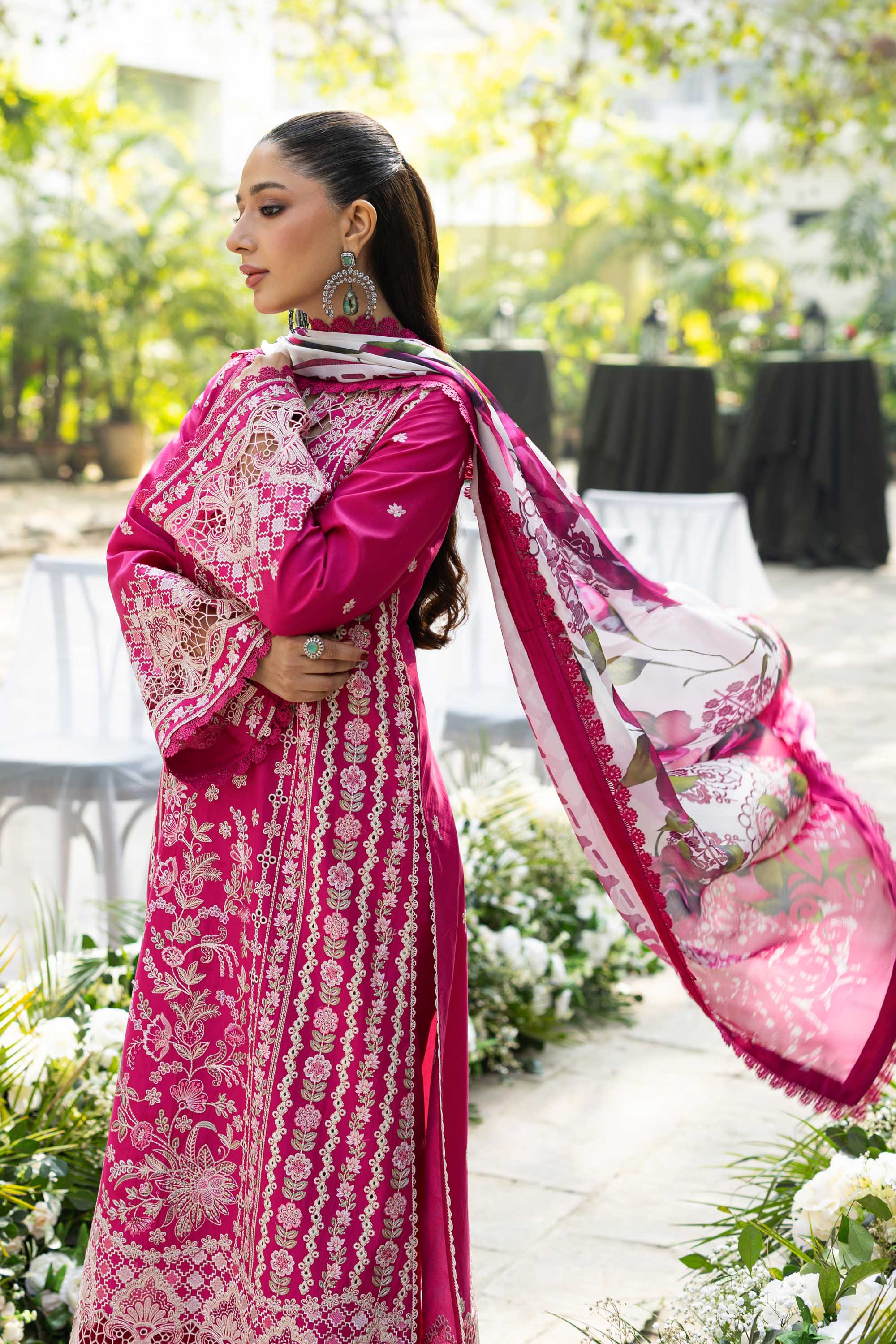 Akbar Aslam - Evania