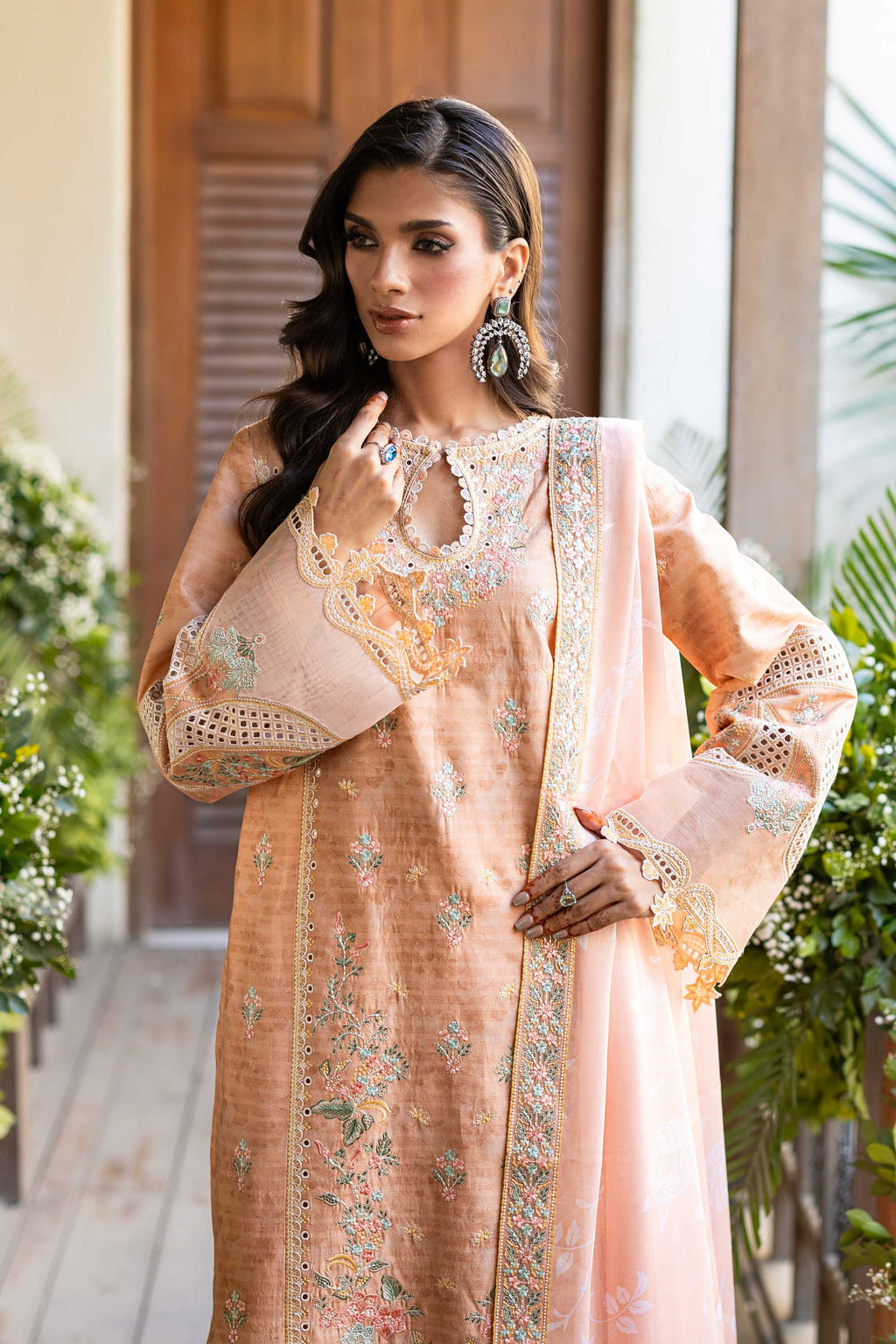 Akbar Aslam - Elin