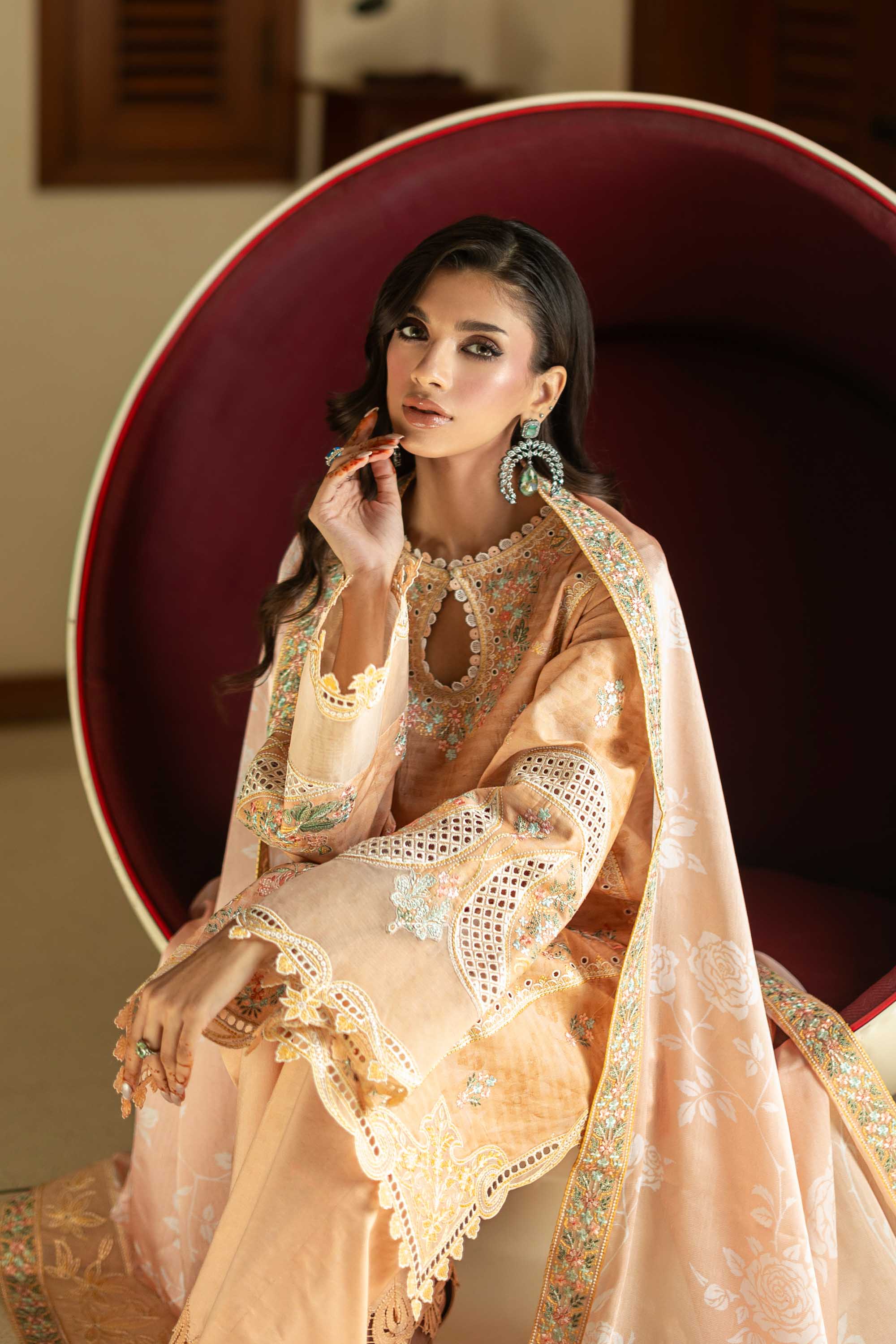 Akbar Aslam - Elin