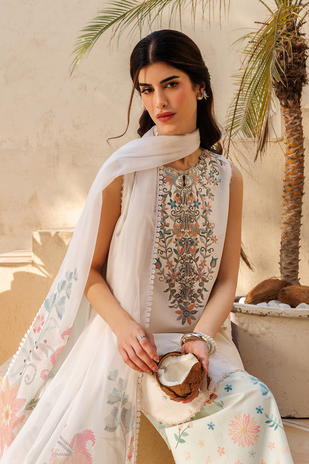 Iznik - Ue-667 Printed Lawn