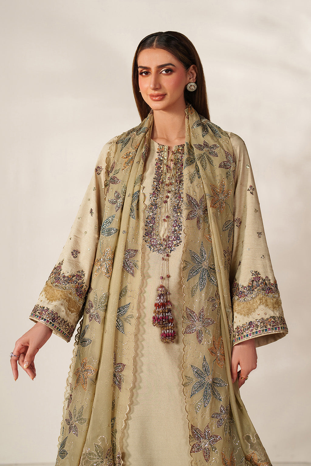 Iznik - Ue-617  Sheesha Silk