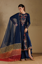 Iznik - Ue-728 Embroidered Pure Ramen Silk