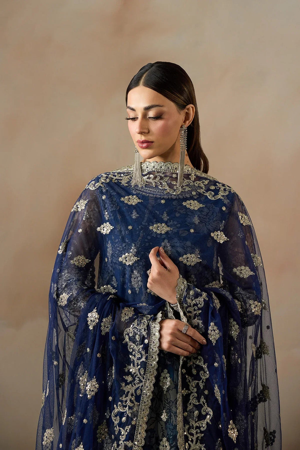 Zarif - ZRF-Pe-04 Virsa