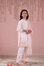 Emaan Adeel - Raha