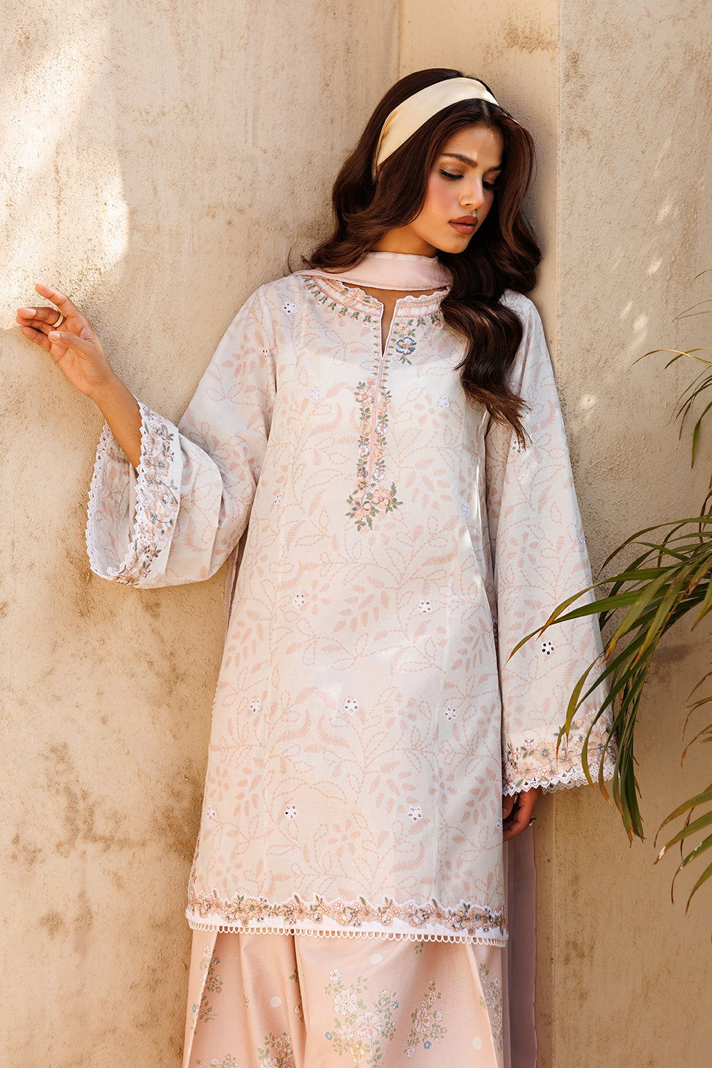 Iznik - Ue-670 Printed Lawn