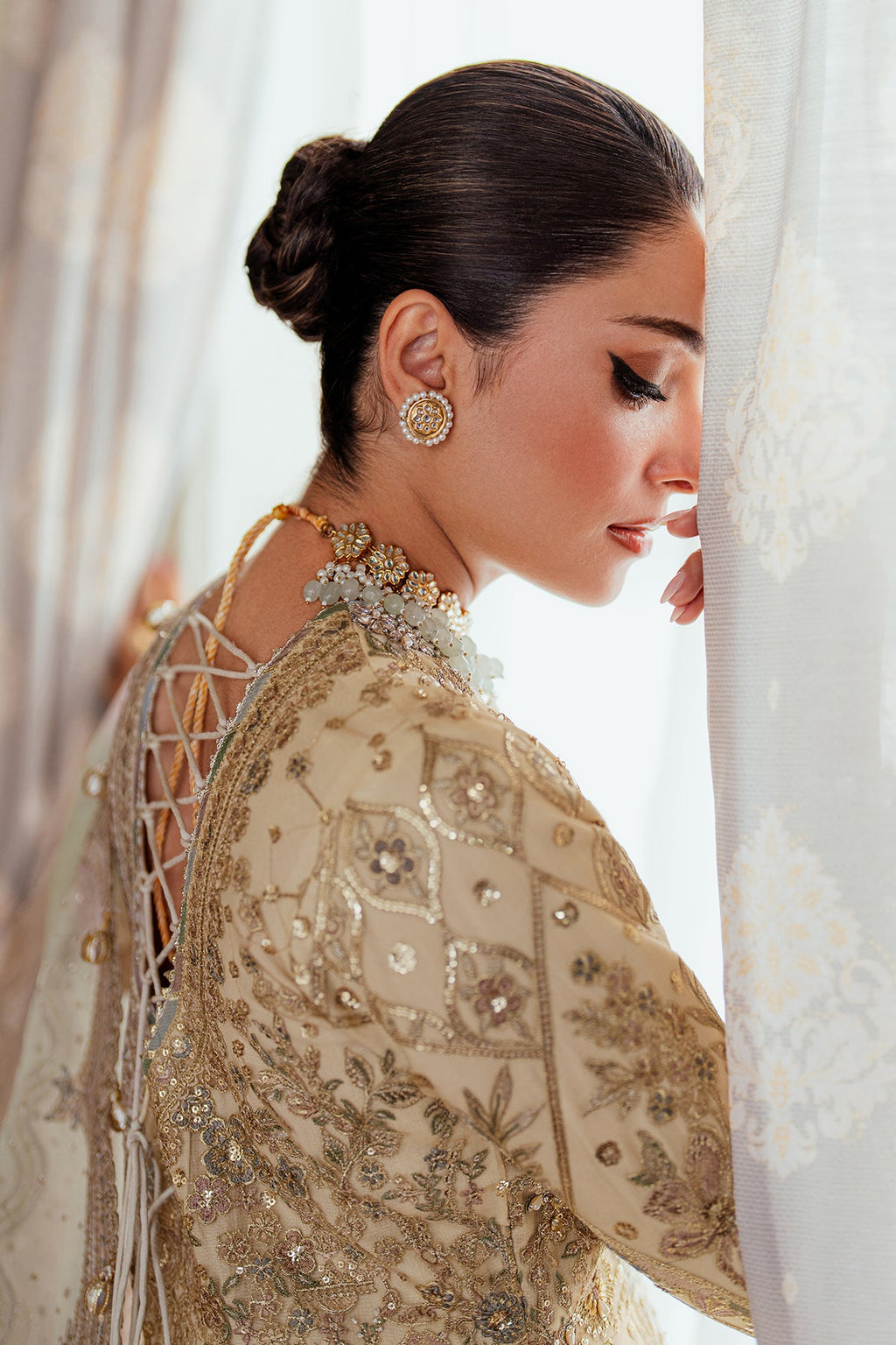 Baroque - Embroidered Net Ch13-06 Stitched