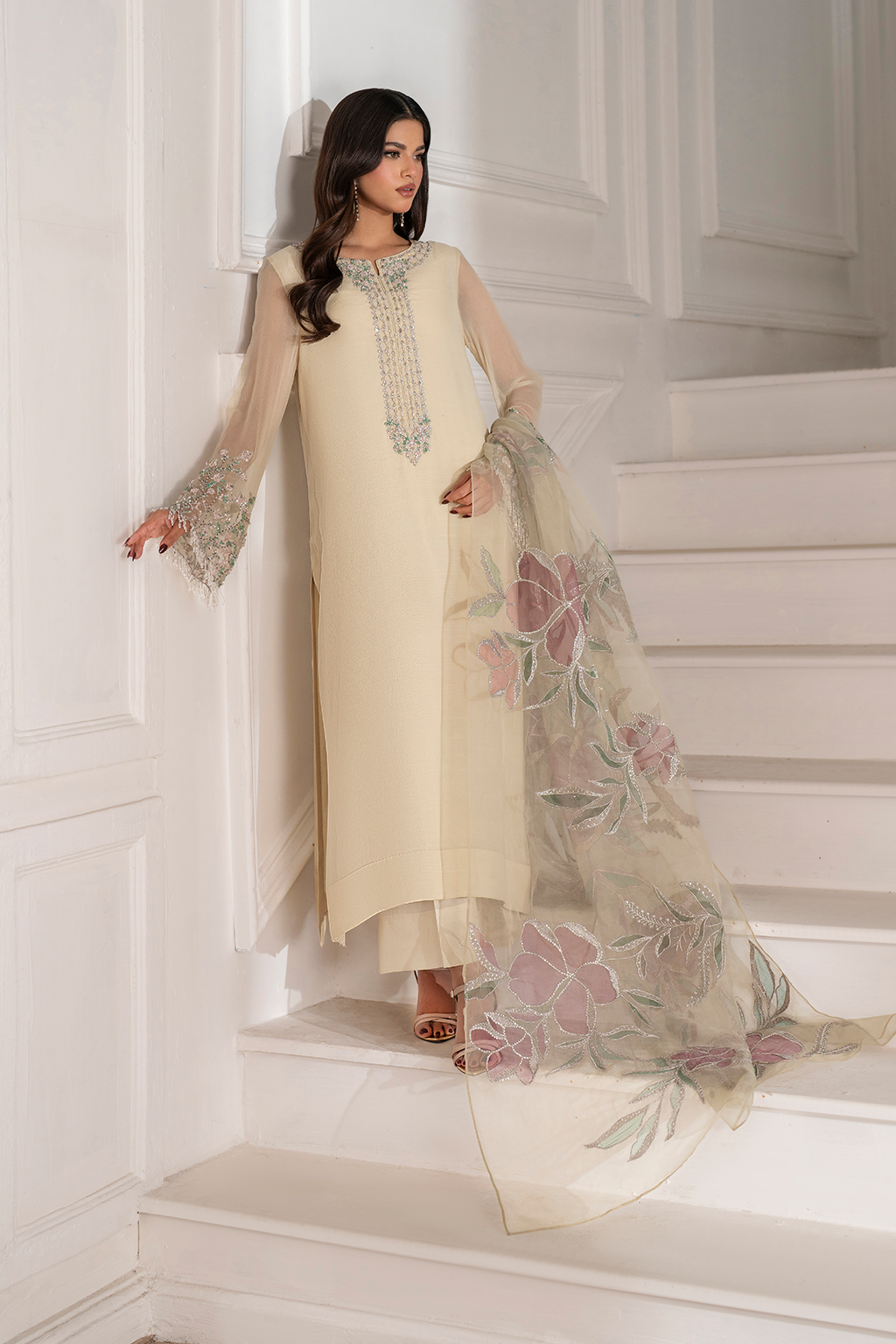 Iznik - Ue-413  Embroidered Chiffon