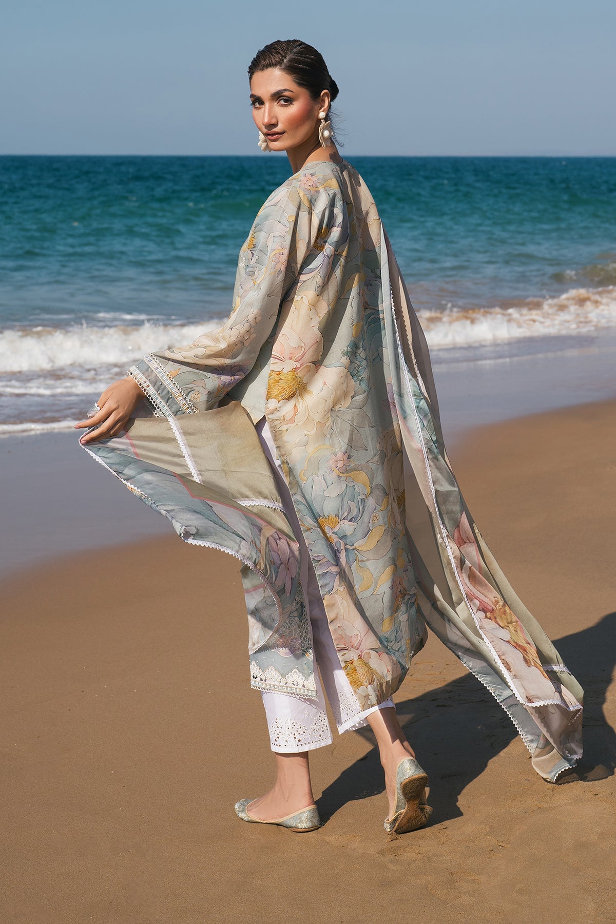 Baroque - Embroidered PRinted Lawn UF-4121