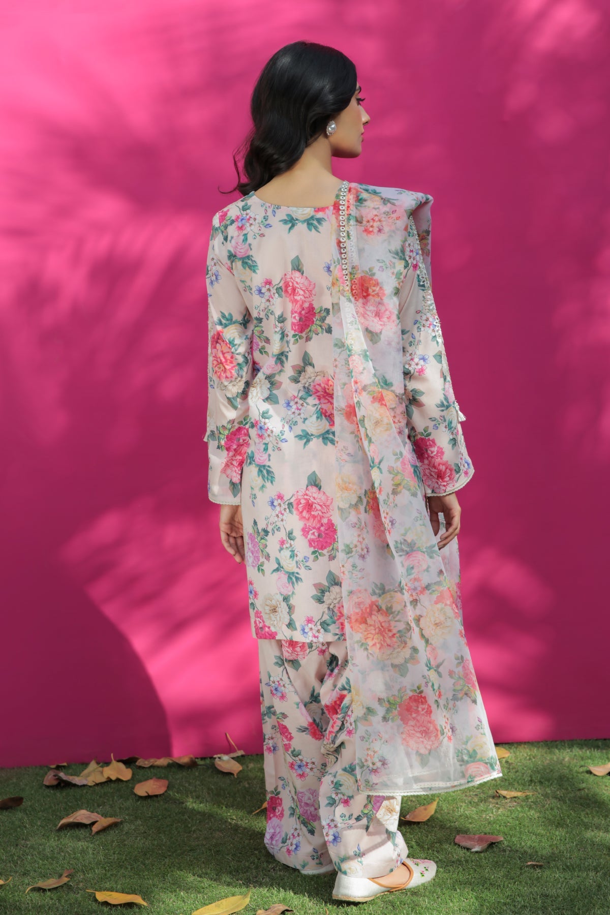 Baroque - Embroidered Lawn UF-191