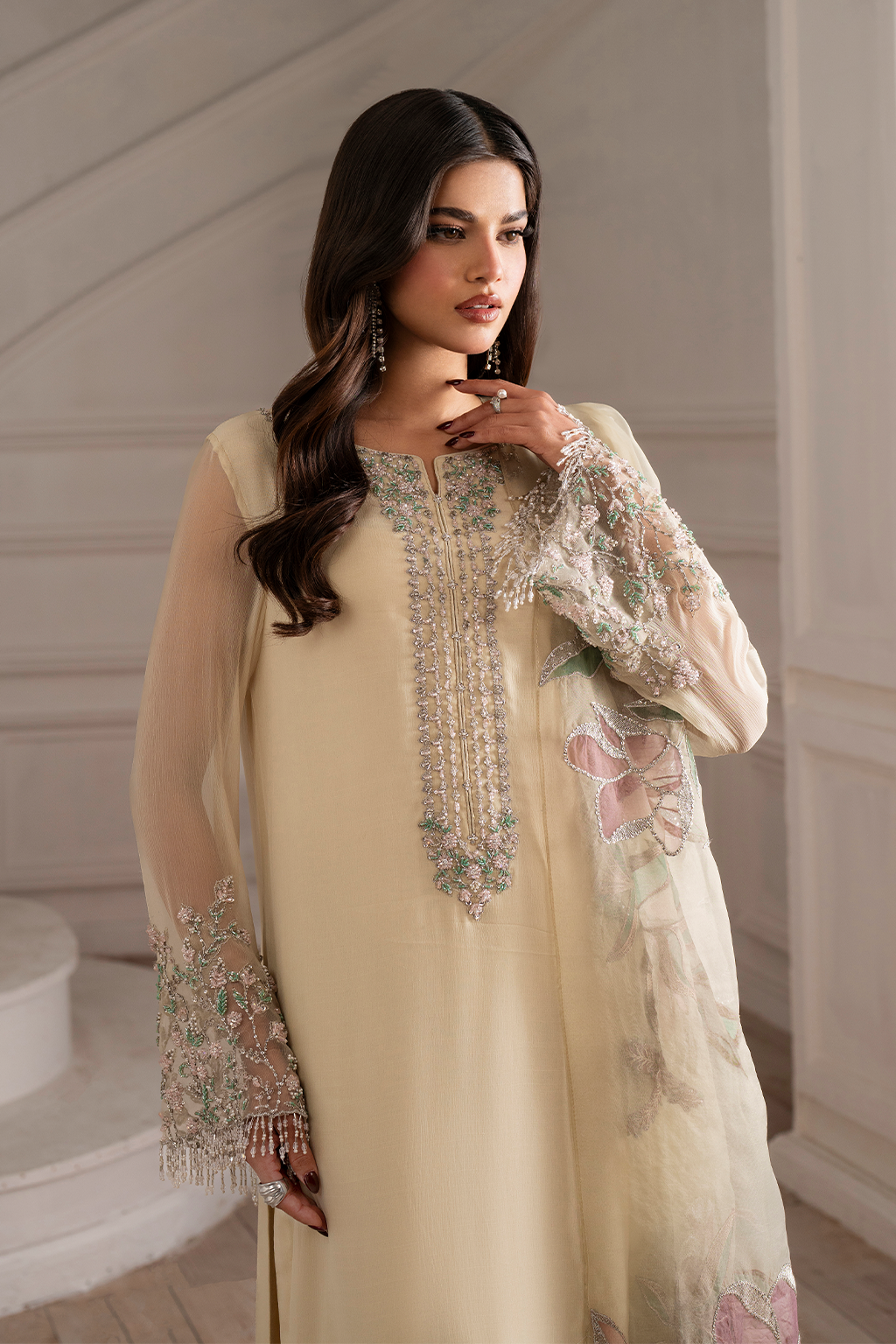 Iznik - Ue-413  Embroidered Chiffon