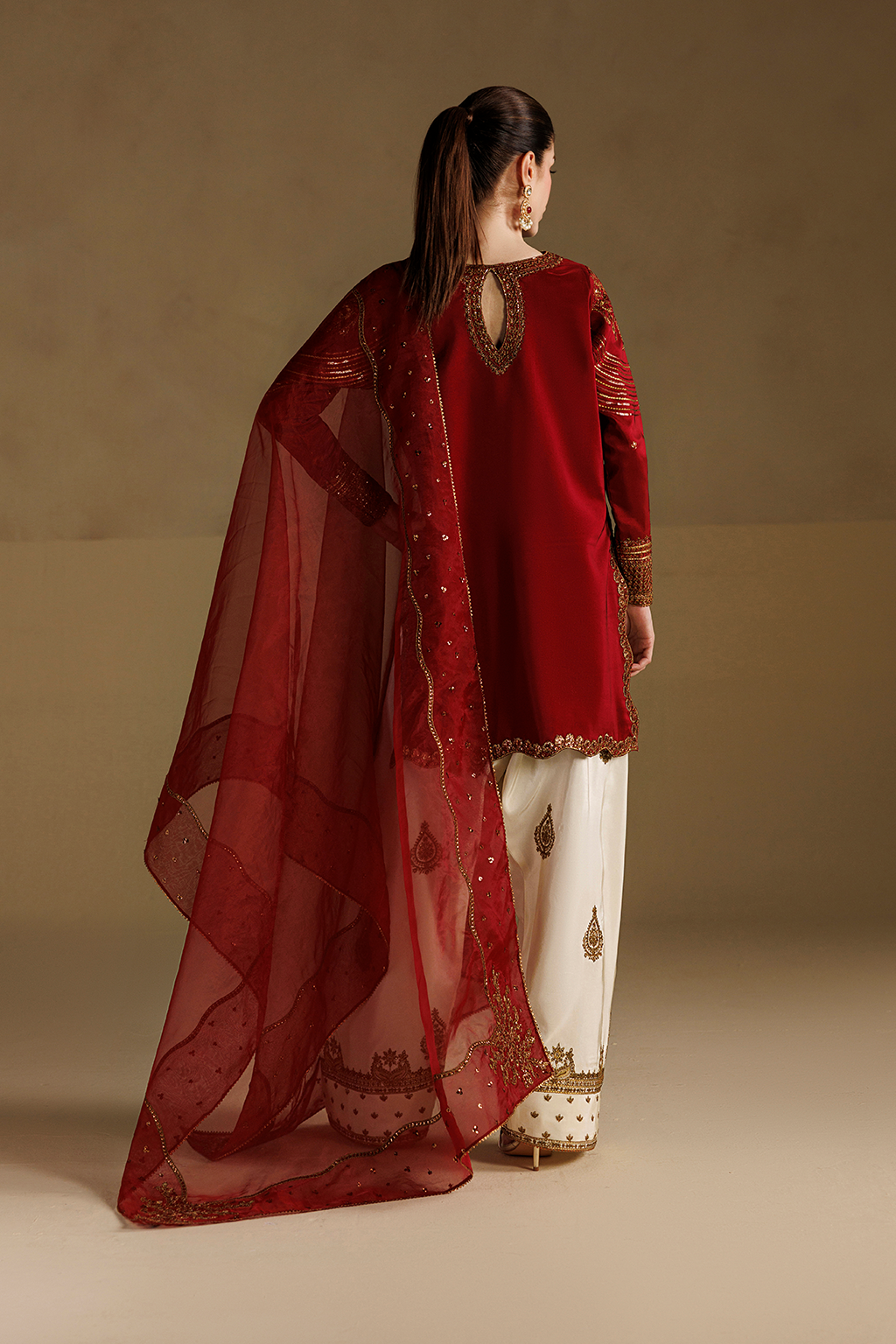 Iznik - Ue-734 Embroidered Ramen Silk