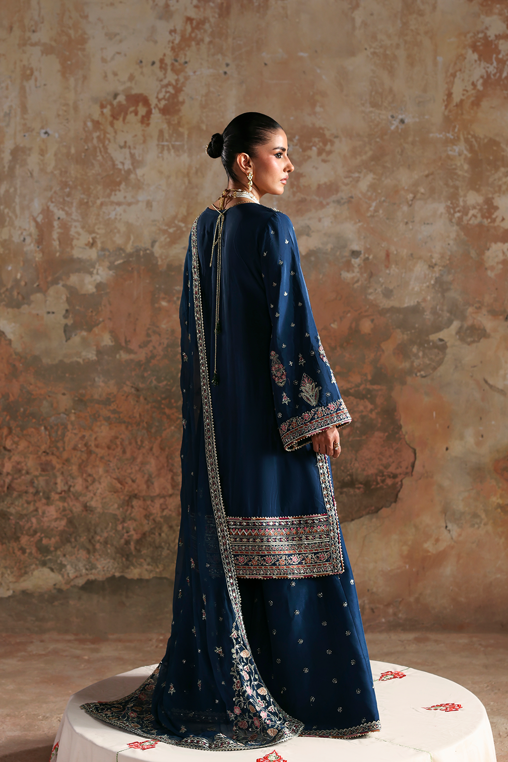 Emaan Adeel - Afsar