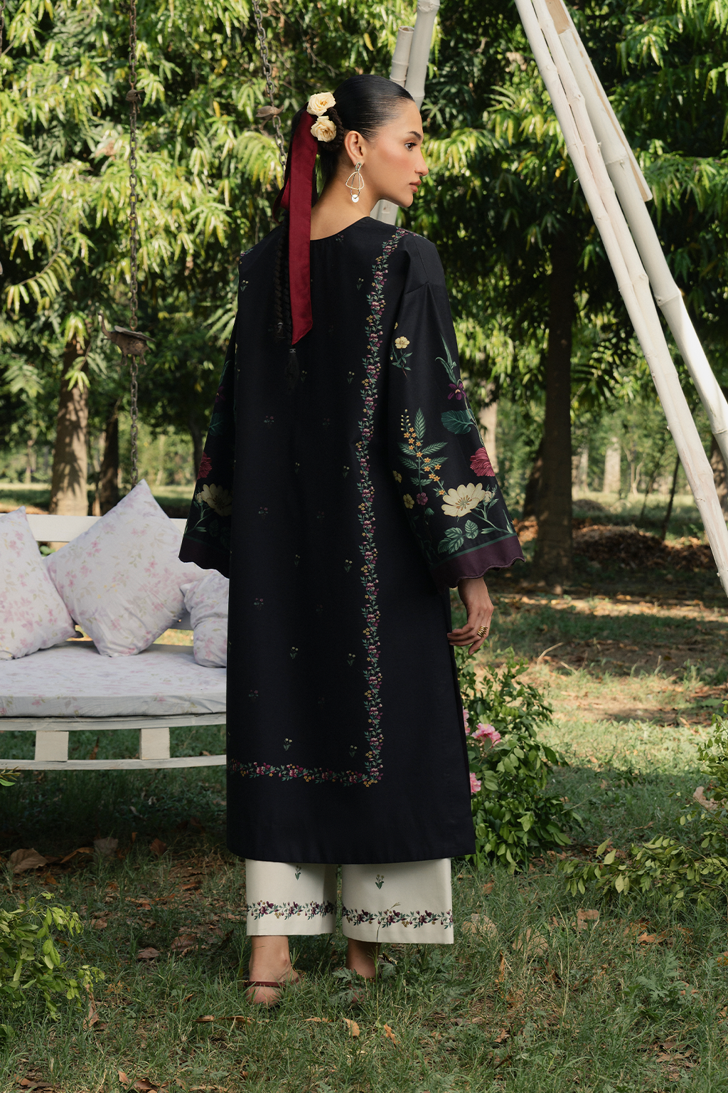 Iznik - Ip-385 Printed Lawn