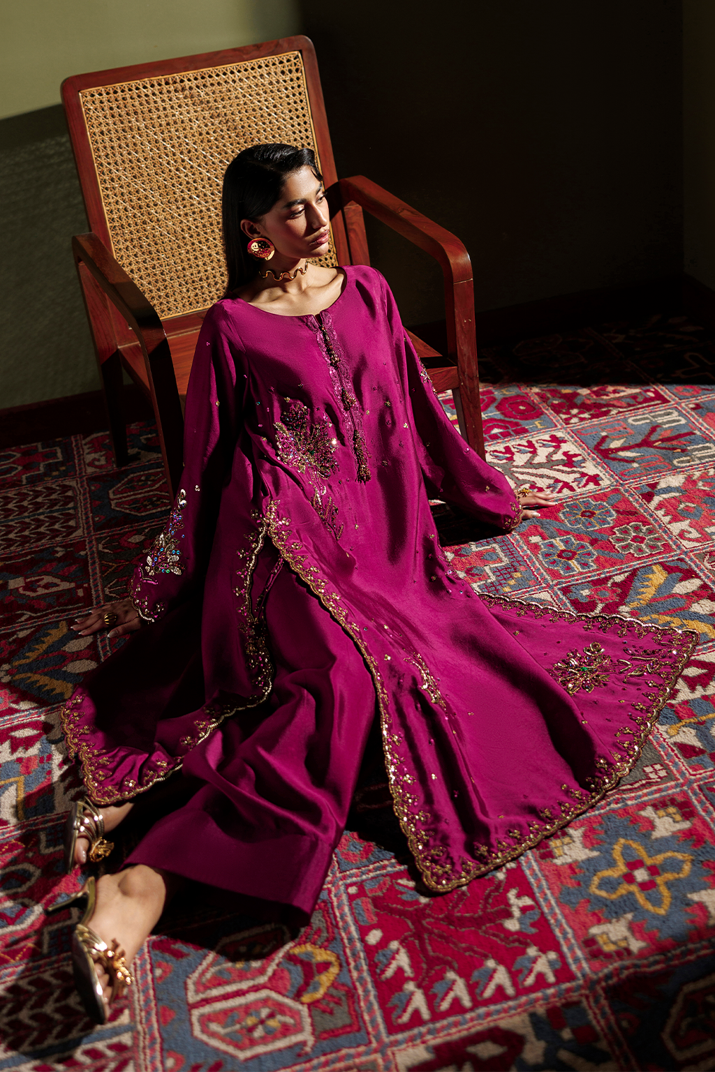 Iznik - Ue-722 Embroidered Ramen Silk