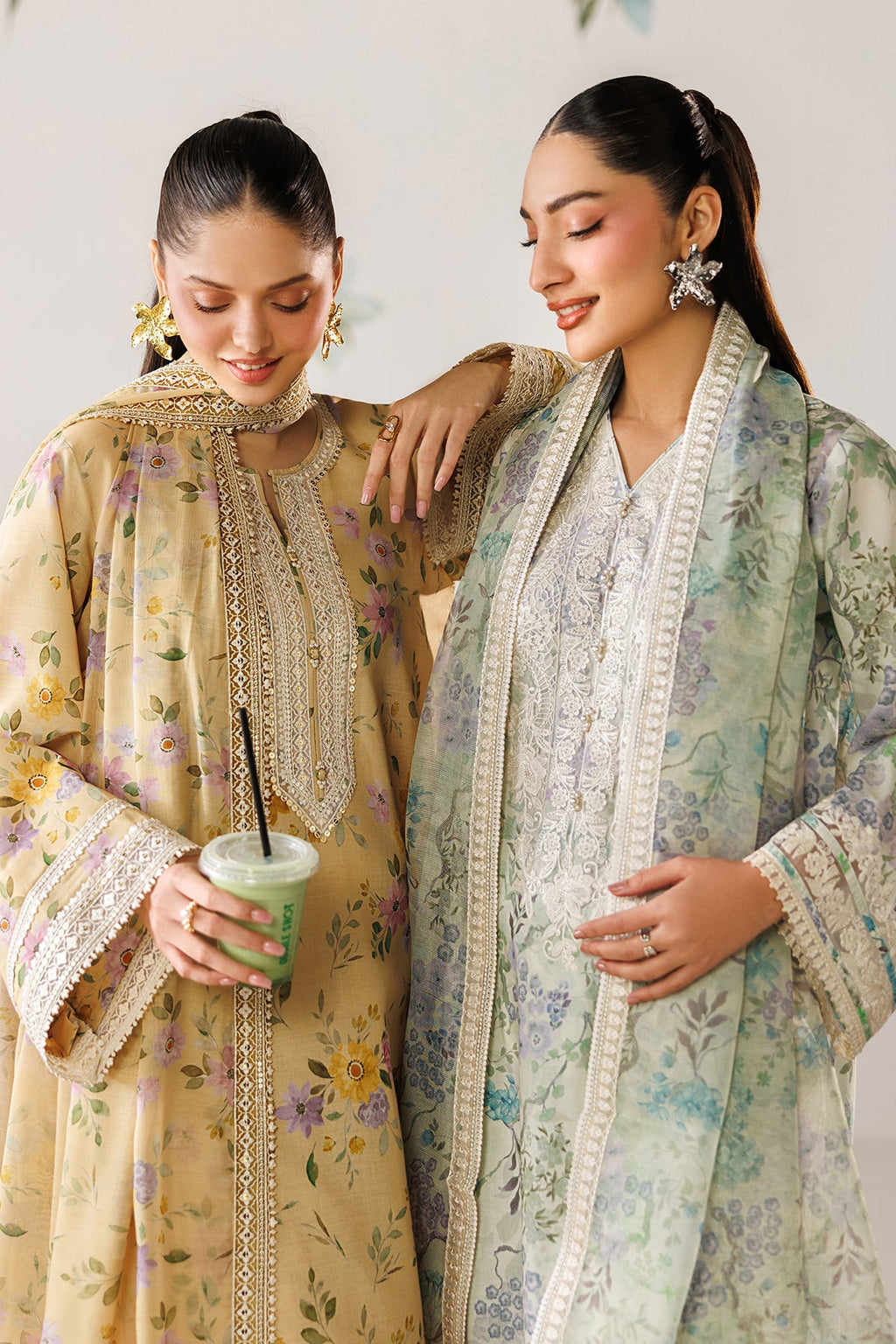 Baroque - Embroidered Lawn UF-4417