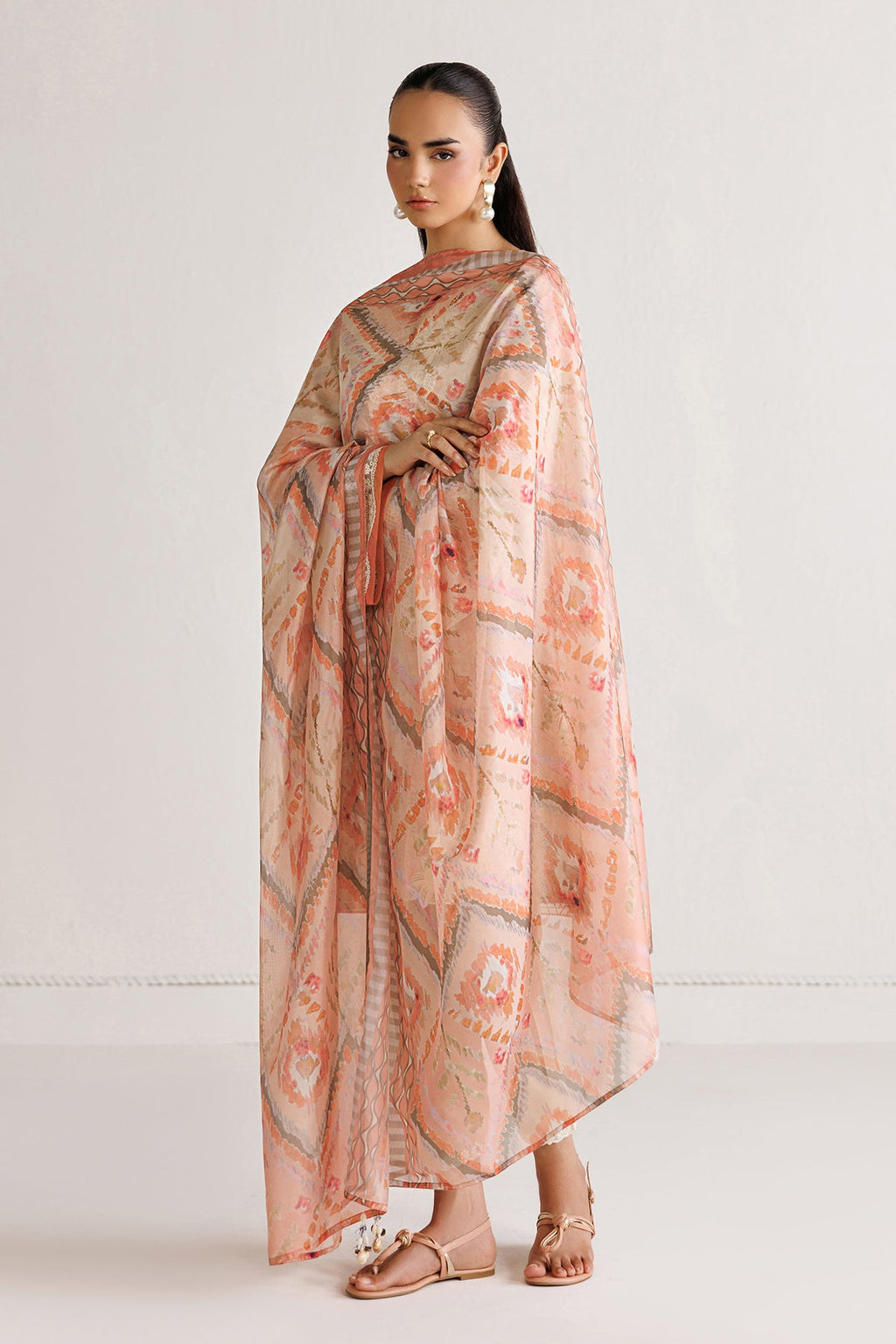 Baroque - Embroidered Lawn UF-4495