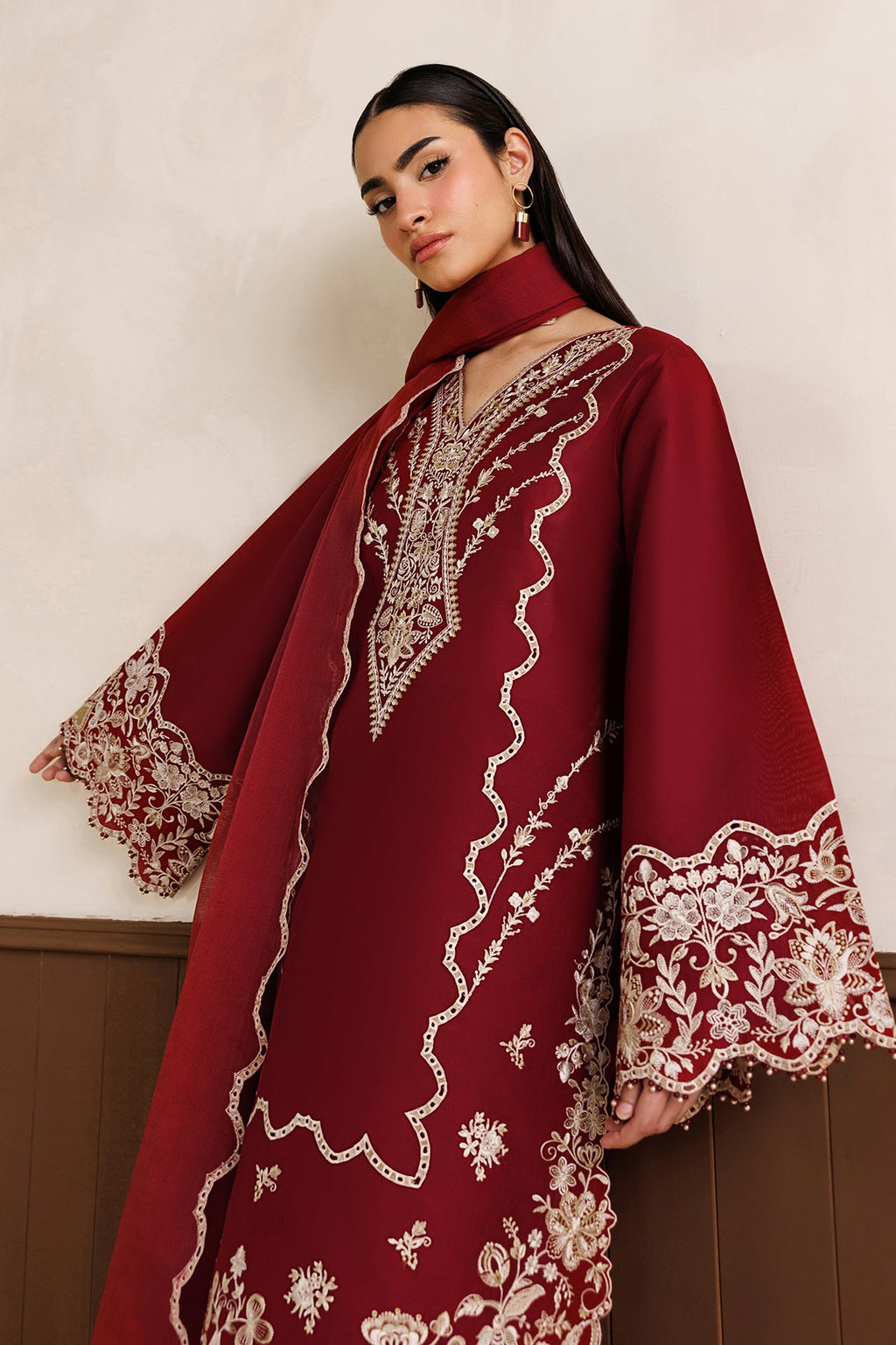 Baroque - Embroidered Lawn UF-4473