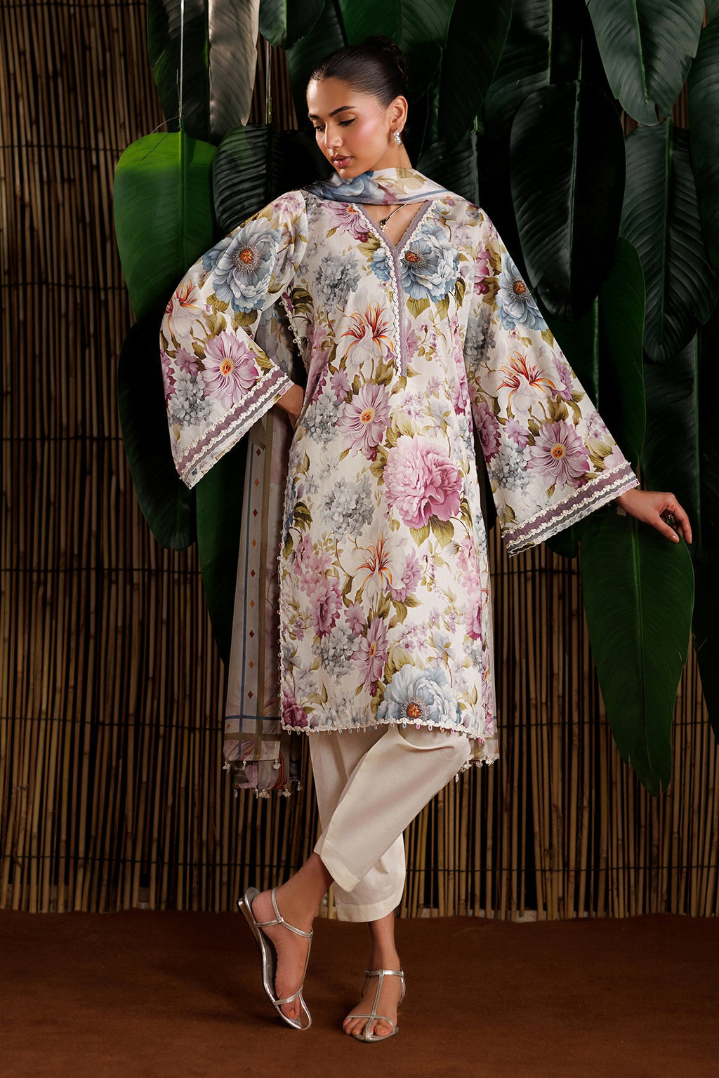 Baroque - Embroidered Lawn UF-4531