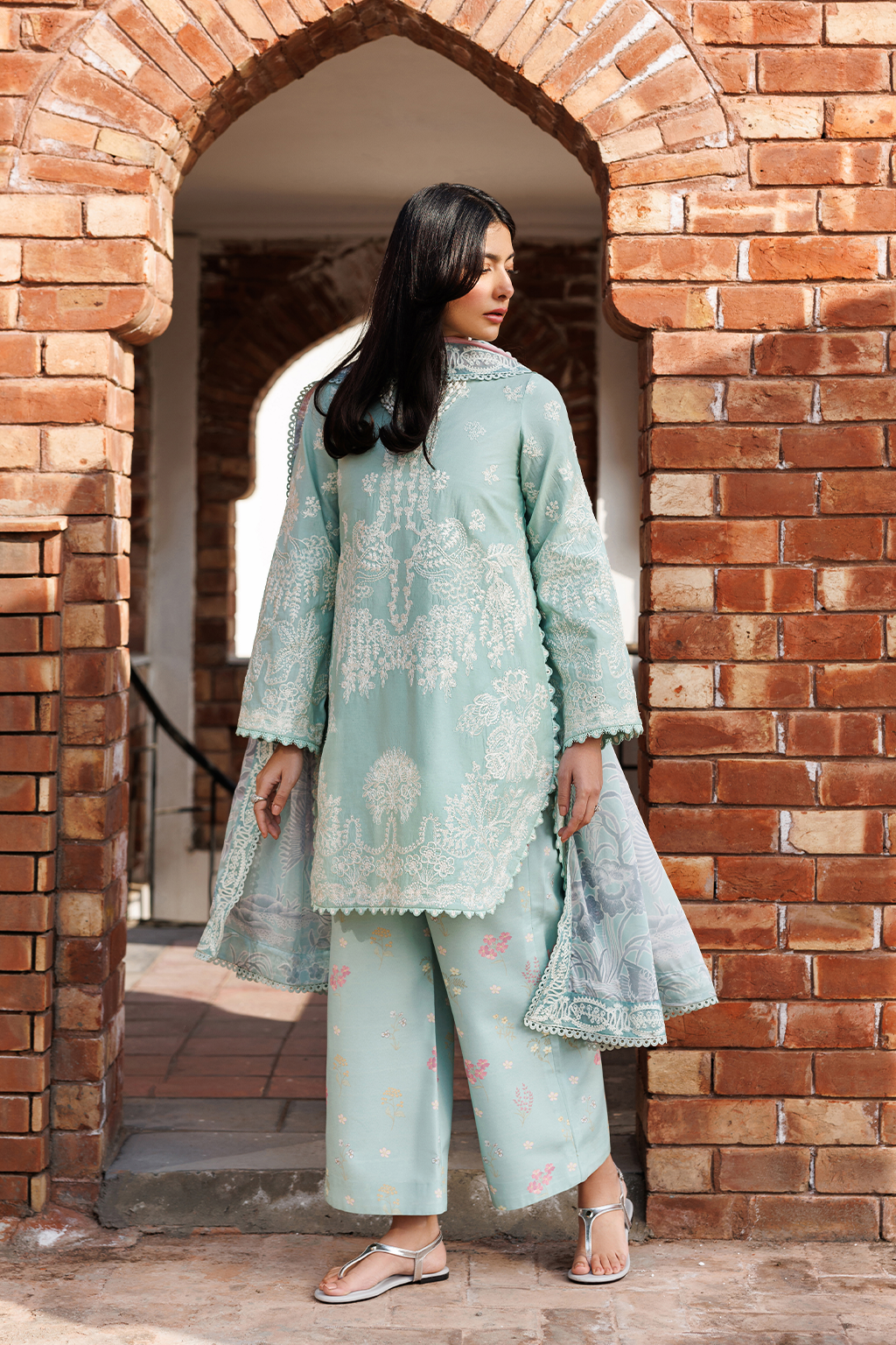 Emaan Adeel - Isolde