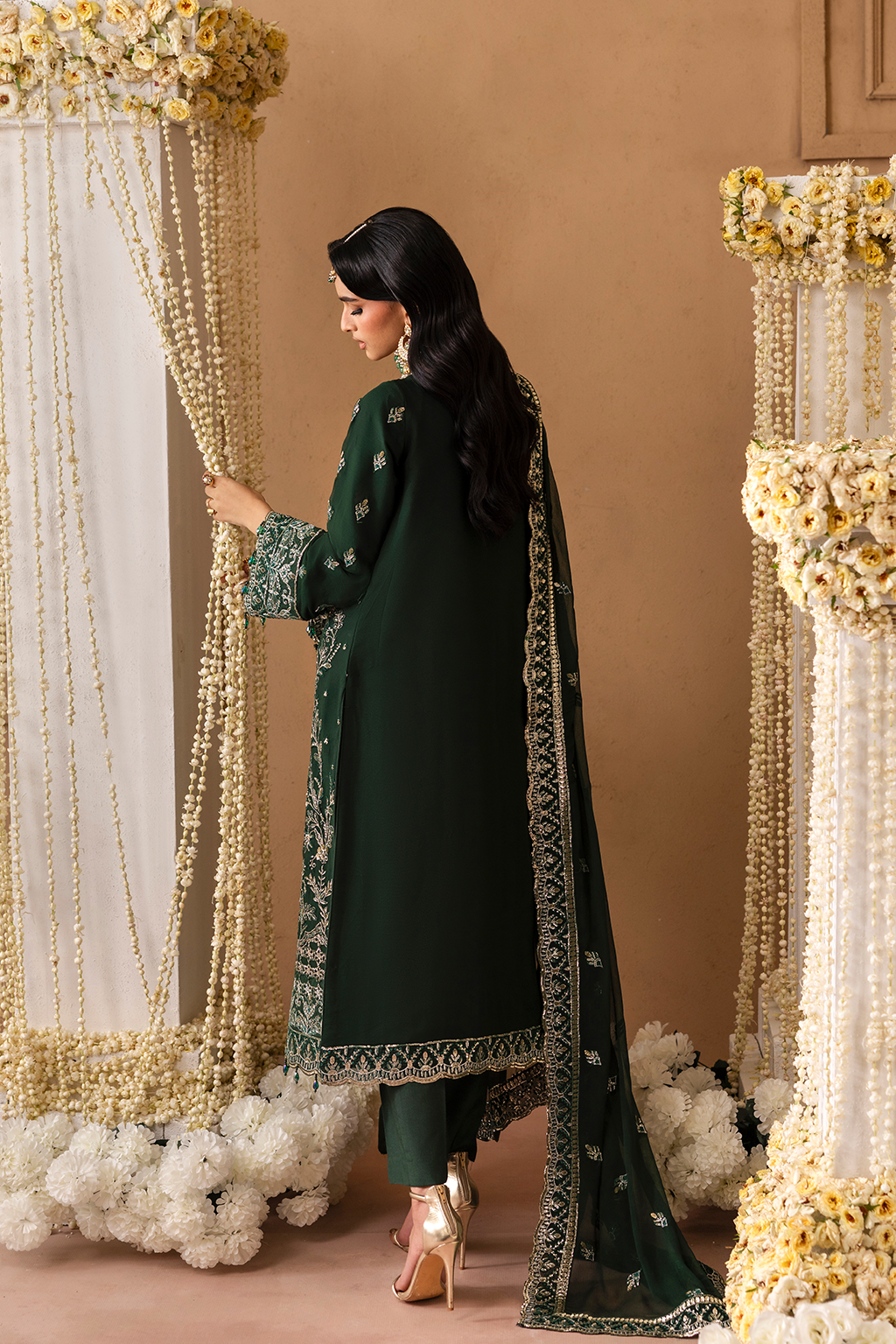 Emaan Adeel - Vania