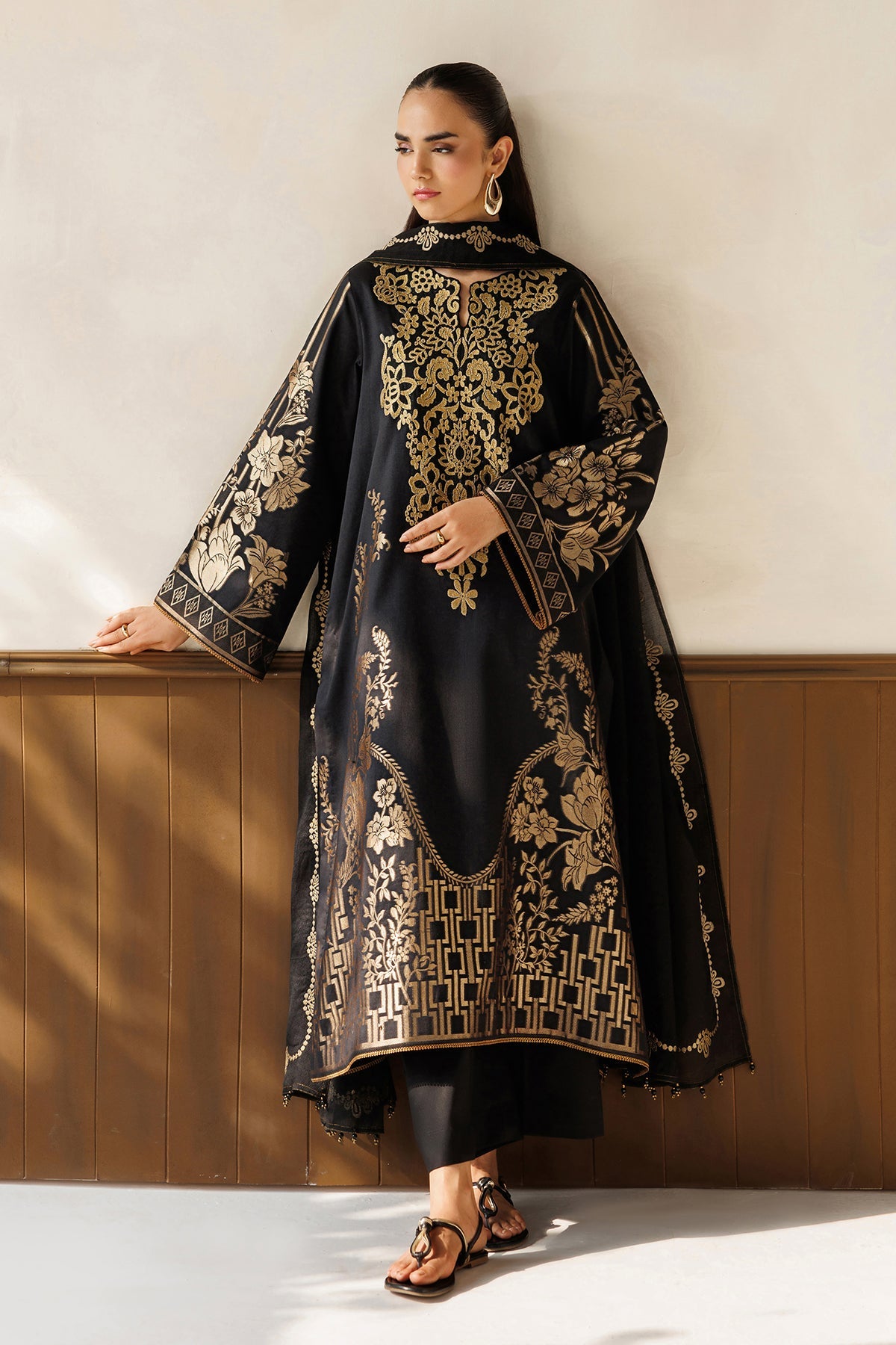 Baroque - Embroidered Jacquard UF-4501