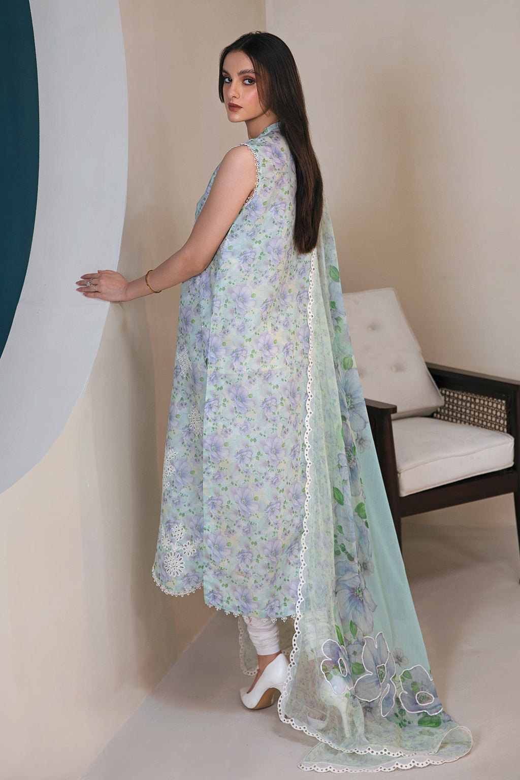 Baroque - Embroidered  Lawn UF-357