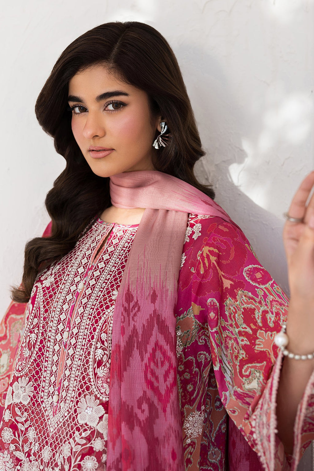 Baroque - Embroidered Lawn UF-4452