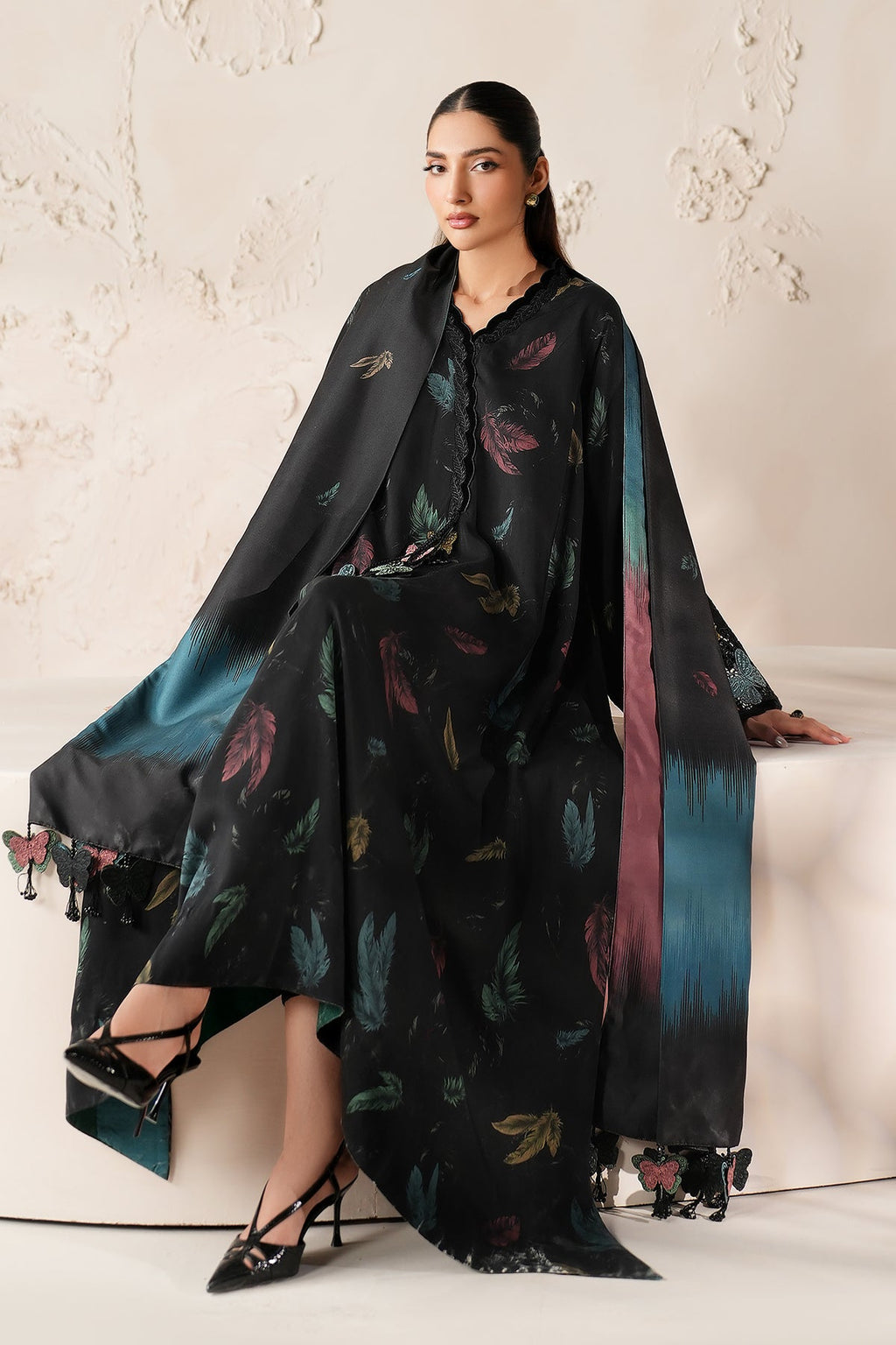Baroque - Embroidered Viscose Silk UF-4308