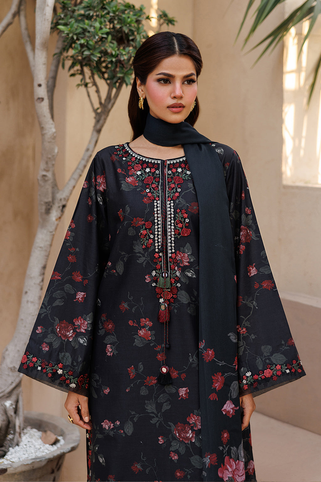 Iznik - Ue-662 Printed Lawn