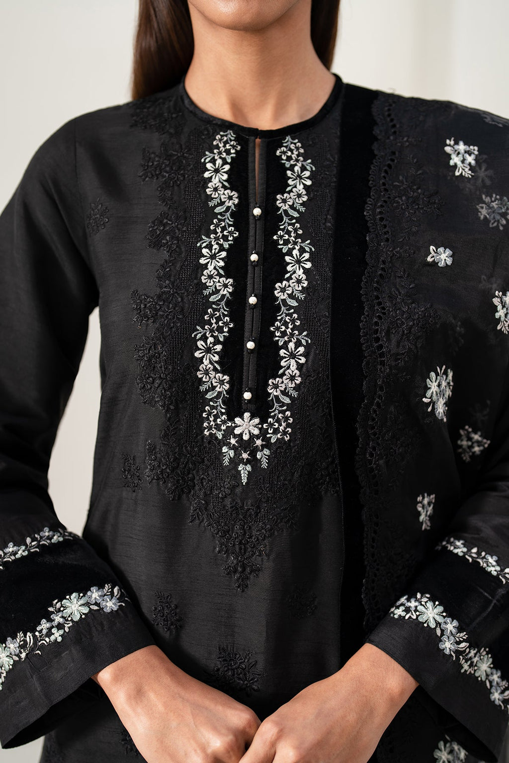 Baroque - Embroidered Raw Silk UF-4137