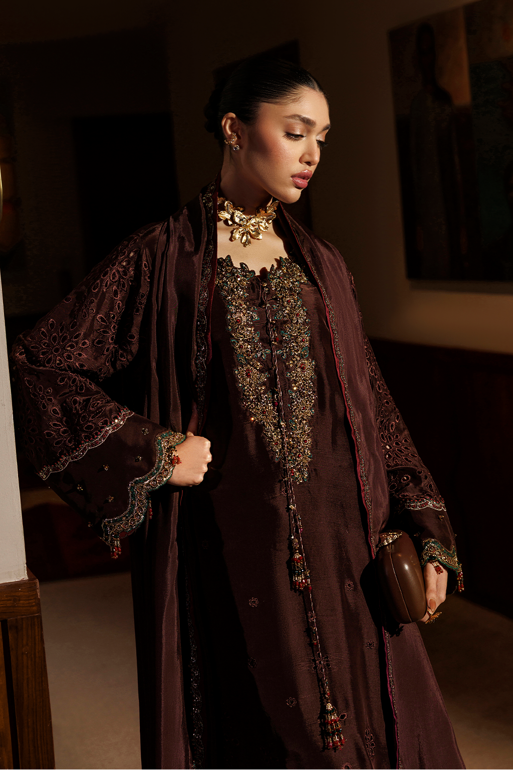 Iznik - Ue-721 Embroidered Ramen Silk