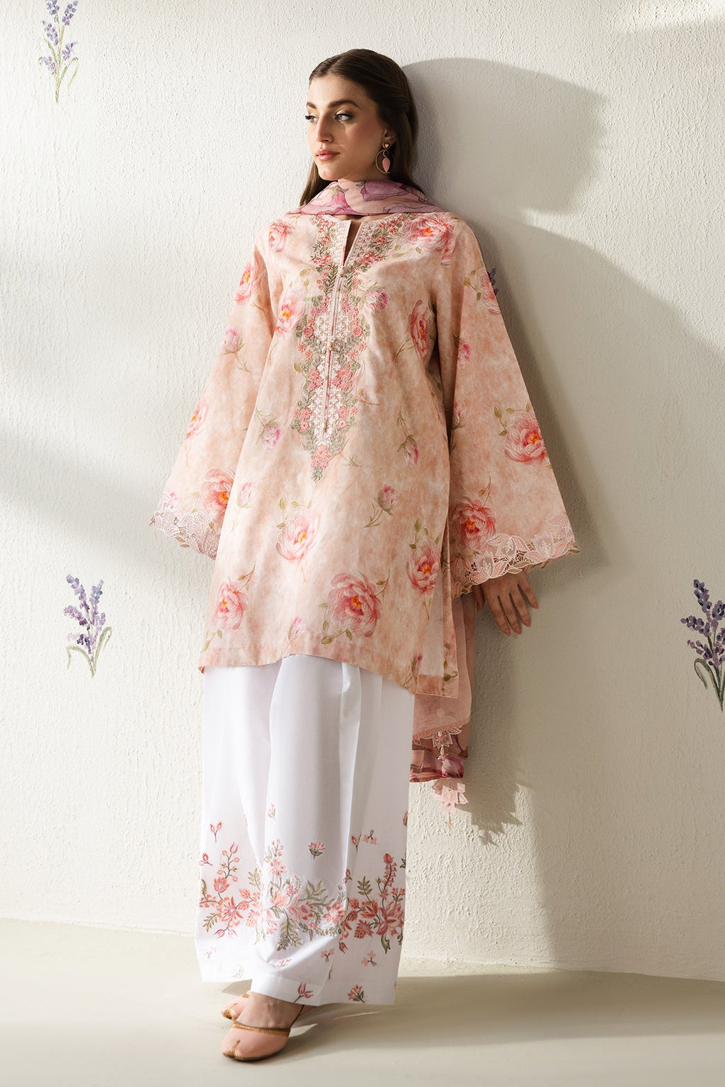 Baroque - Embroidered Lawn UF-4427