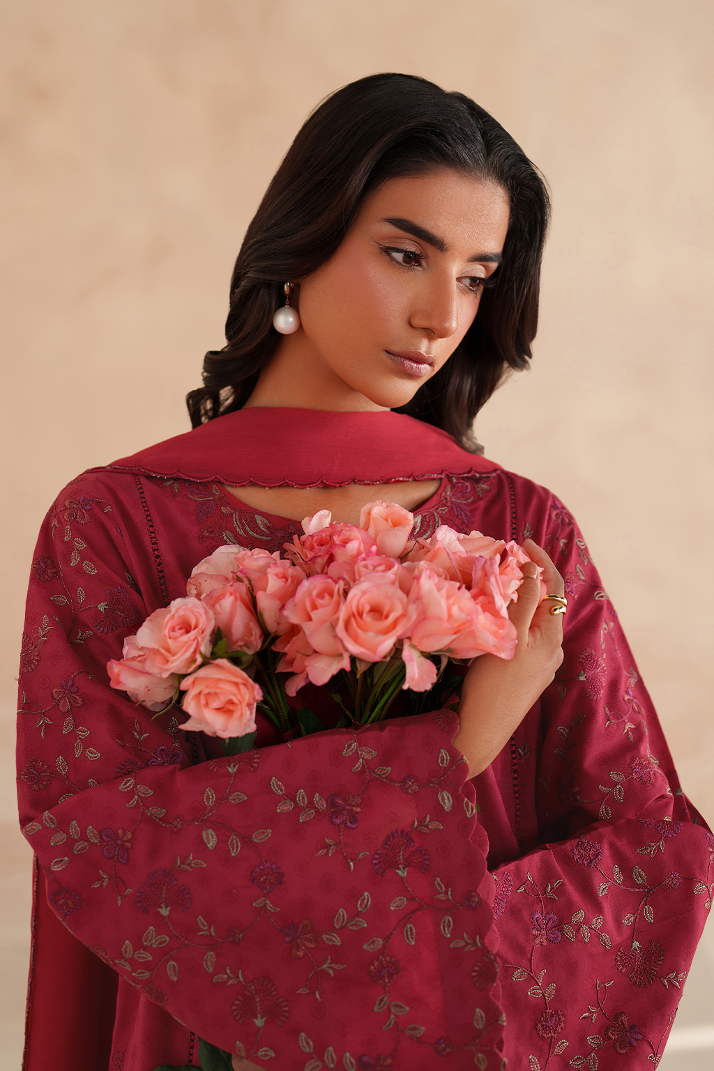 Iznik - Ue-596 Embroidered Lawn