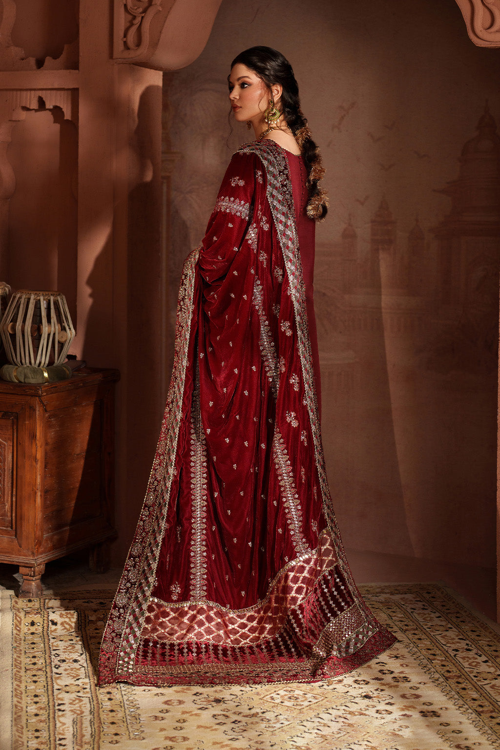Iznik - Iv-56 Embroidered Velvet