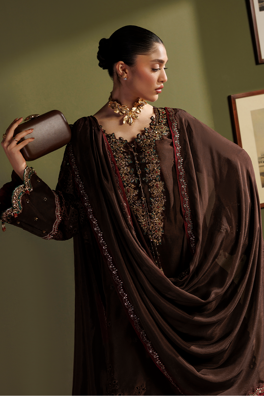 Iznik - Ue-721 Embroidered Ramen Silk
