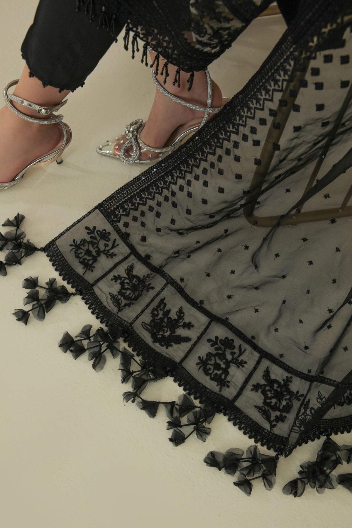 Baroque - Embroidered Organza UF-235